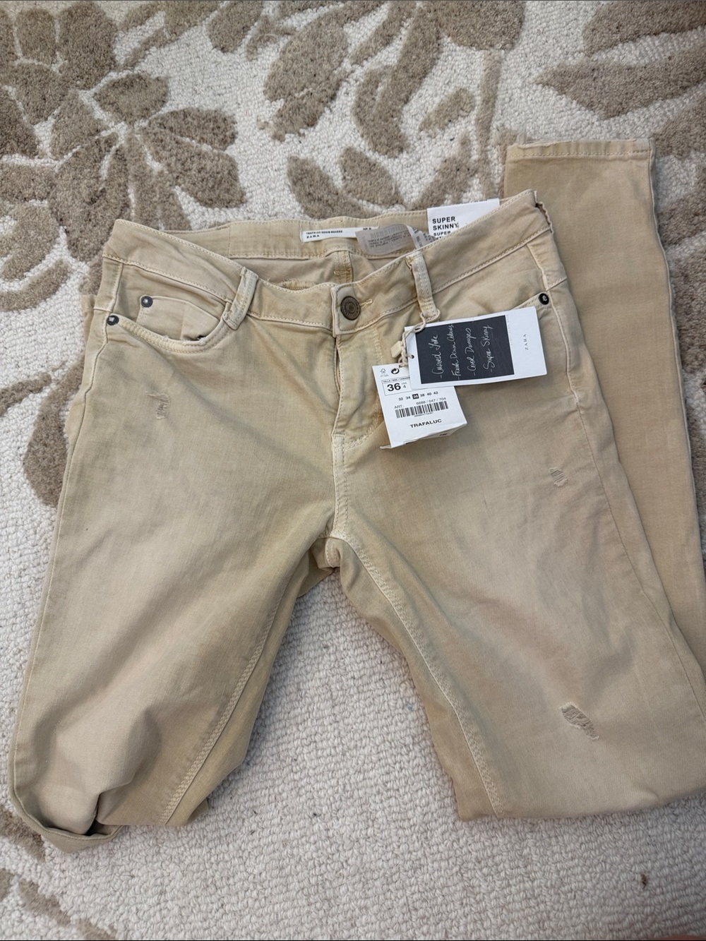 ZARA Skinny Jeans in Tan size 36 USA 4. NEW with tags